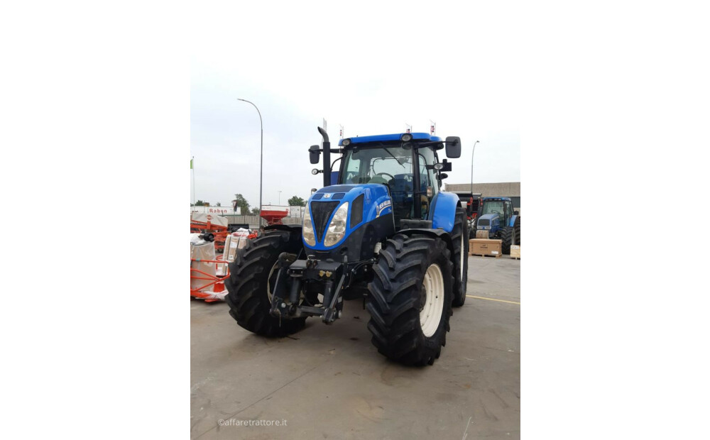 New Holland T7.200 Usato - 1