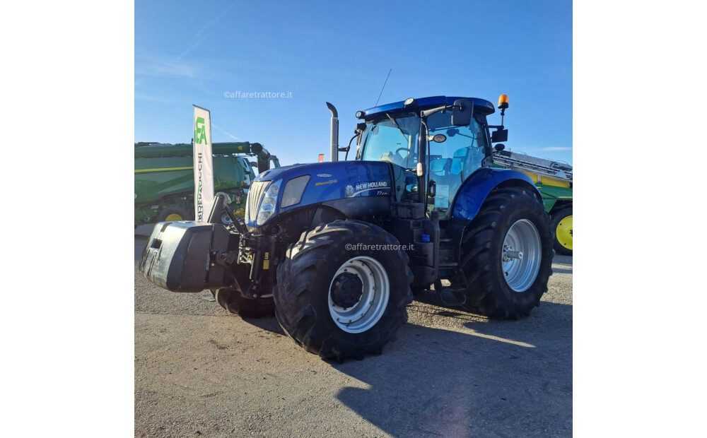 New Holland T7.270 AUTOCOMMAND BLUE POWER Gebraucht - 2