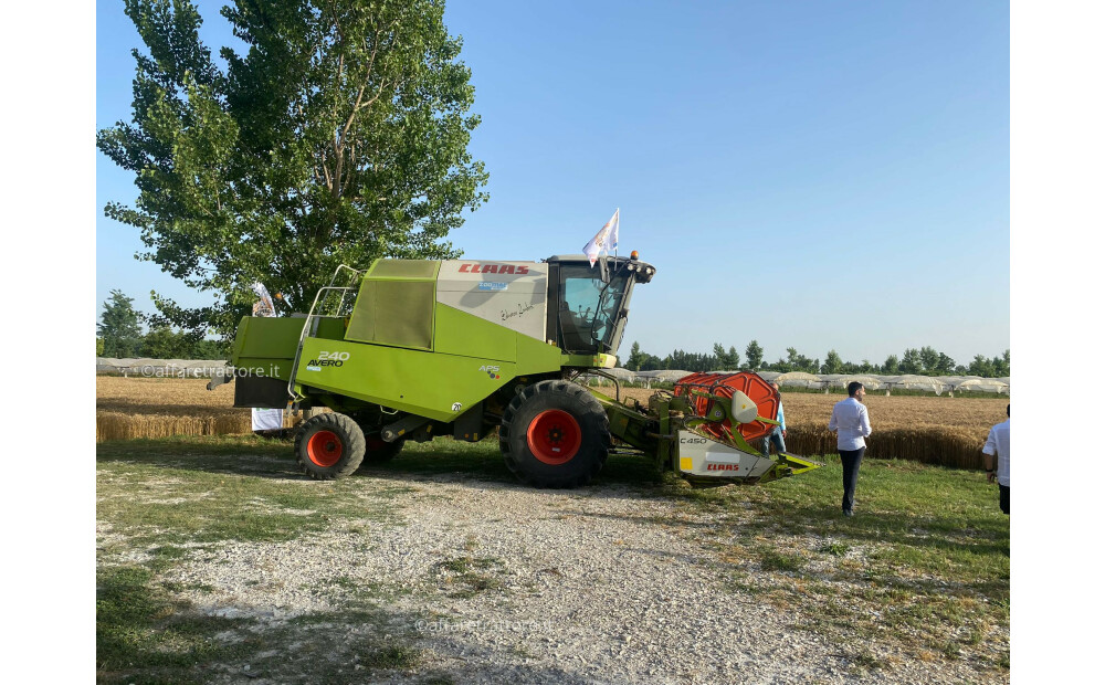 Claas AVERO 240 Usato - 1