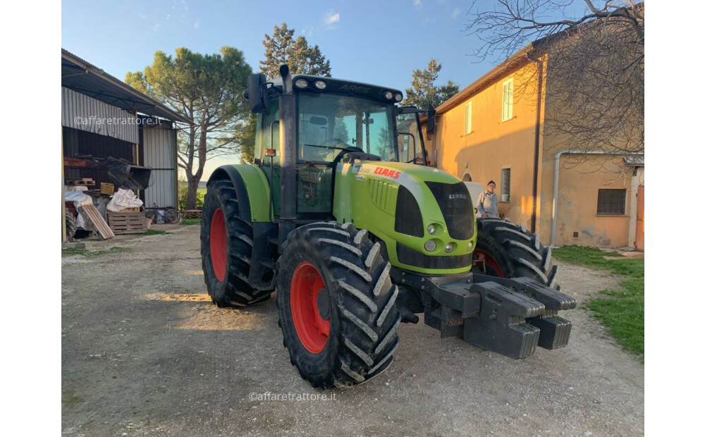 Claas ARES 697 ATZ Usato - 2