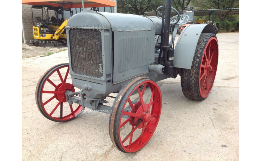 International Harvester IH Gebraucht - 2