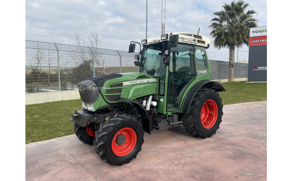 Fendt 210 VARIO Gebraucht - 1