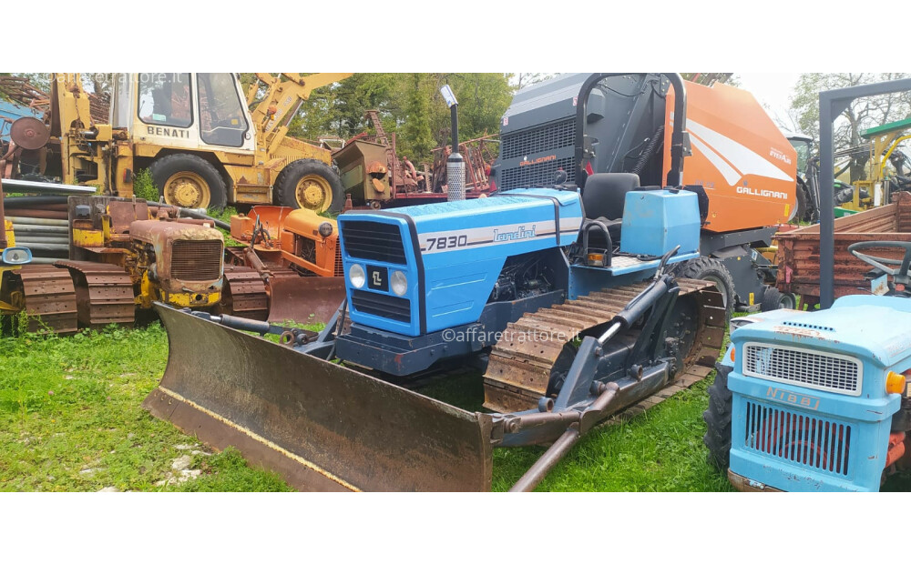 Landini C 7830 Raupentraktor. Wird mit Planierraupe verwendet - 1