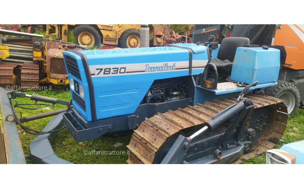 Landini C 7830 Raupentraktor. Wird mit Planierraupe verwendet - 6