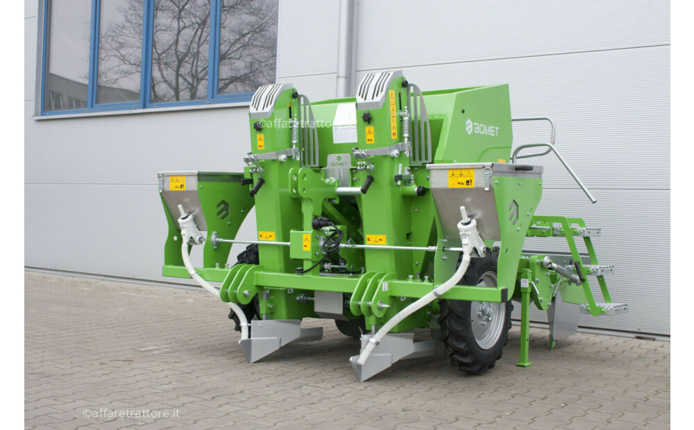 Bomet Kartoffelpflanzmaschine / Potato planter / Planteuse / Piantapatate / Grada de discos / Сажалка автоматическая / Sadzarka do ziemniaków Nowy - 11