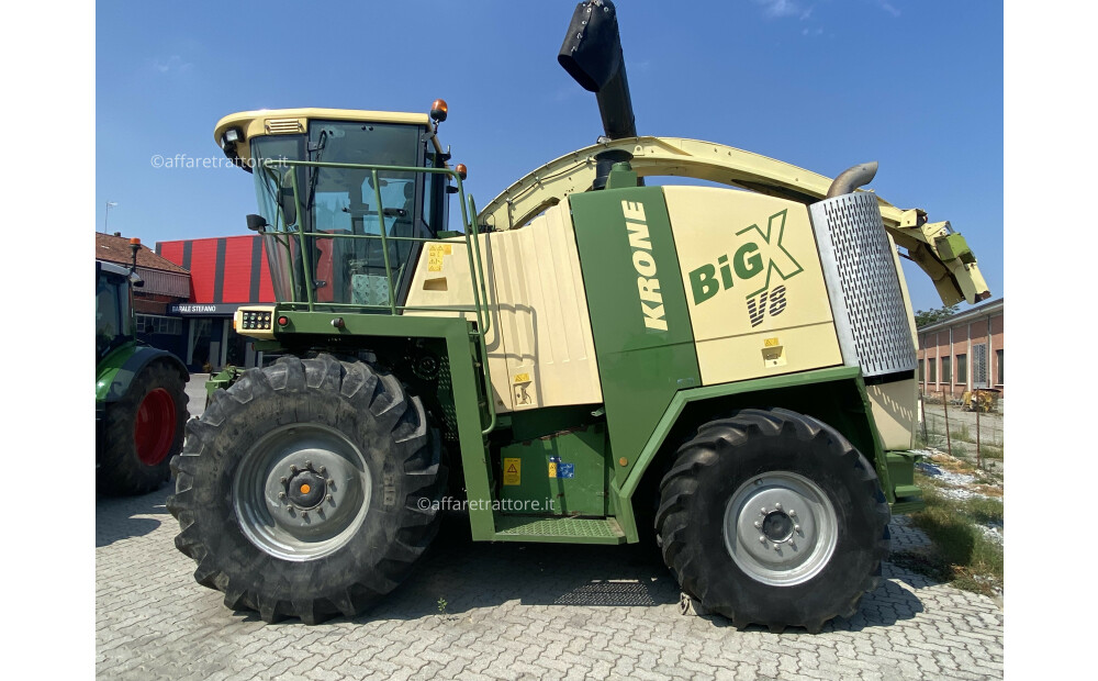 Krone Big X V8 - 1