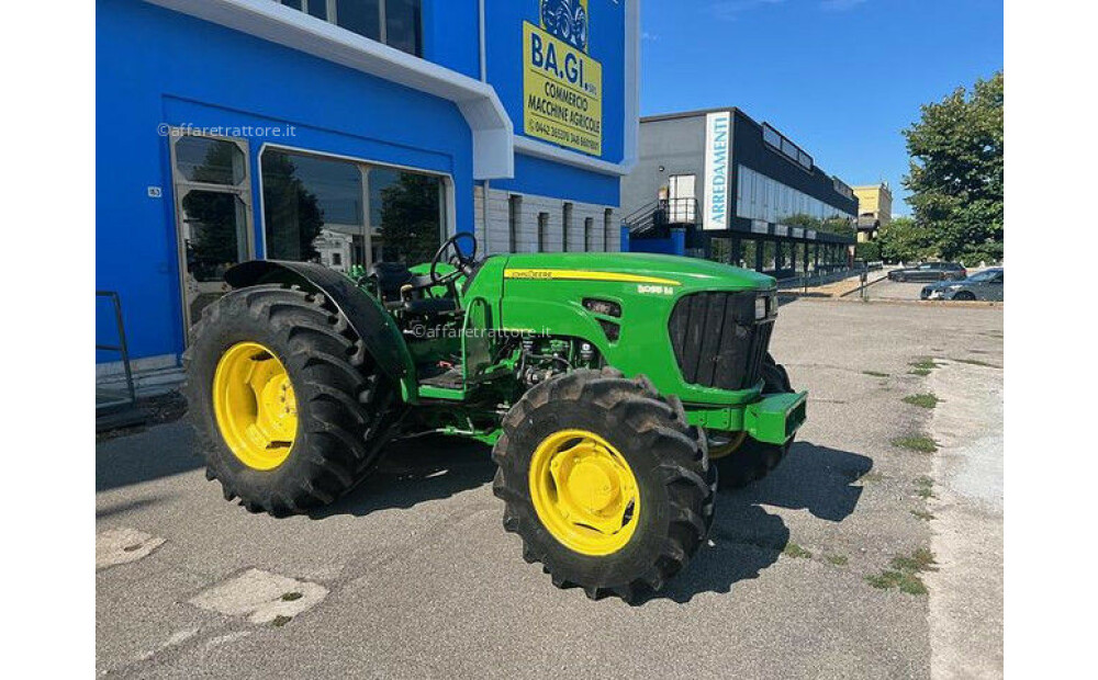 John Deere 5095 M Usato - 2