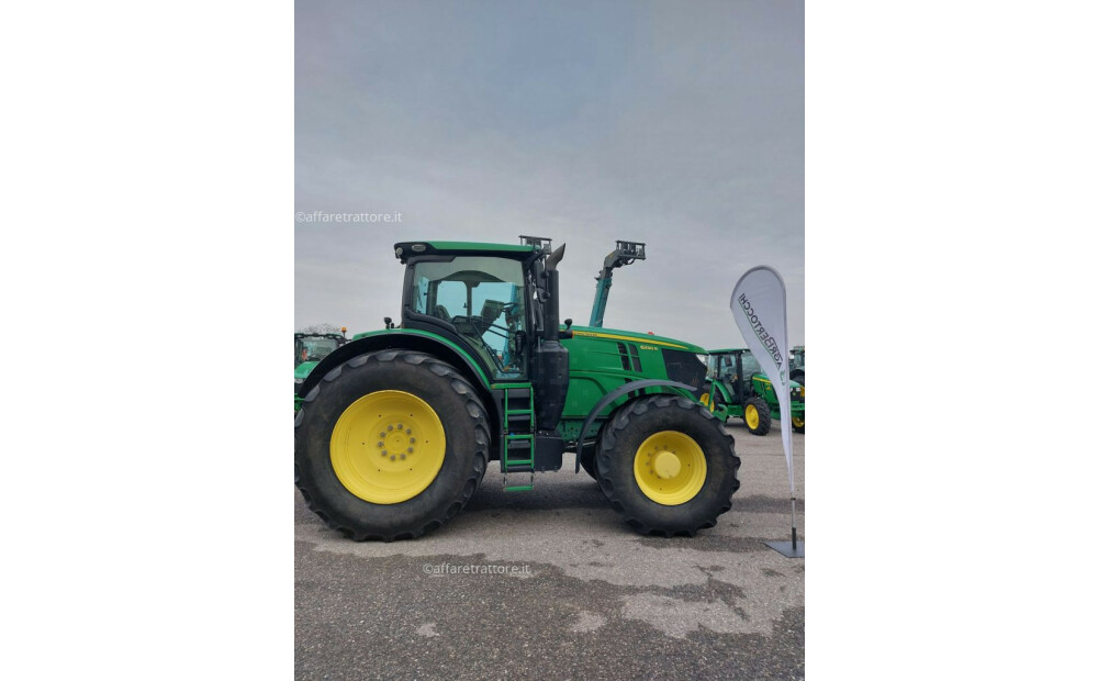 John Deere 6230R Usato - 2