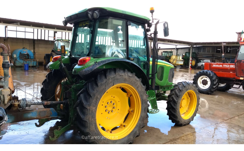 John Deere 5820 Usato - 3