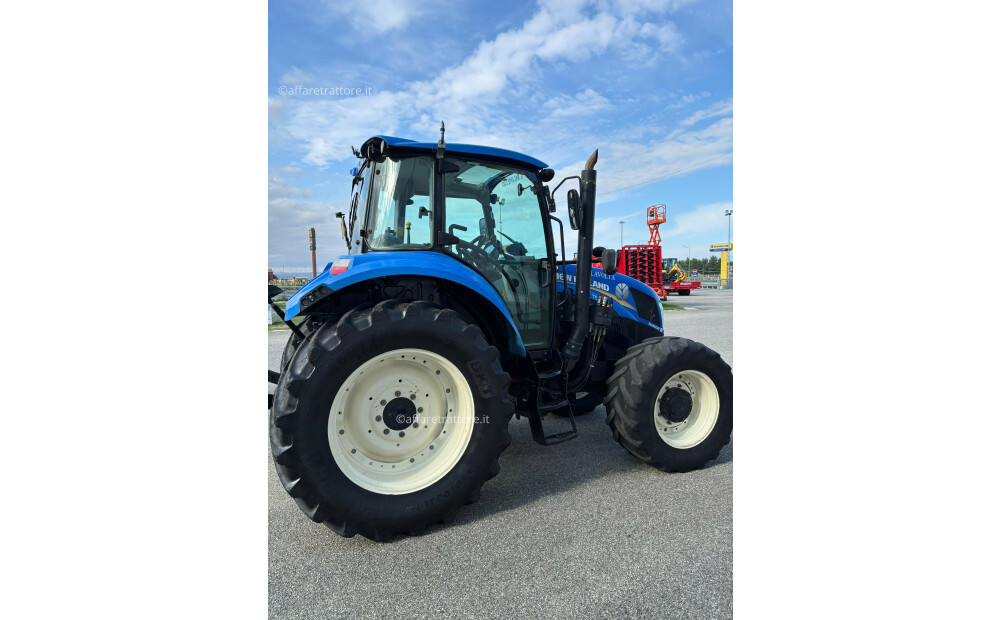 Gebrauchter New Holland T5 105 Traktor - 2