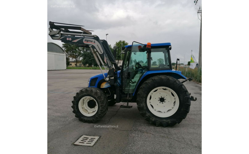 New Holland TL100A Usato - 8