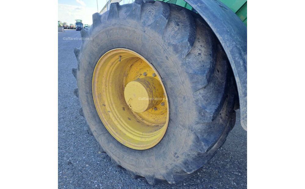 John Deere 6175R Gebraucht - 8