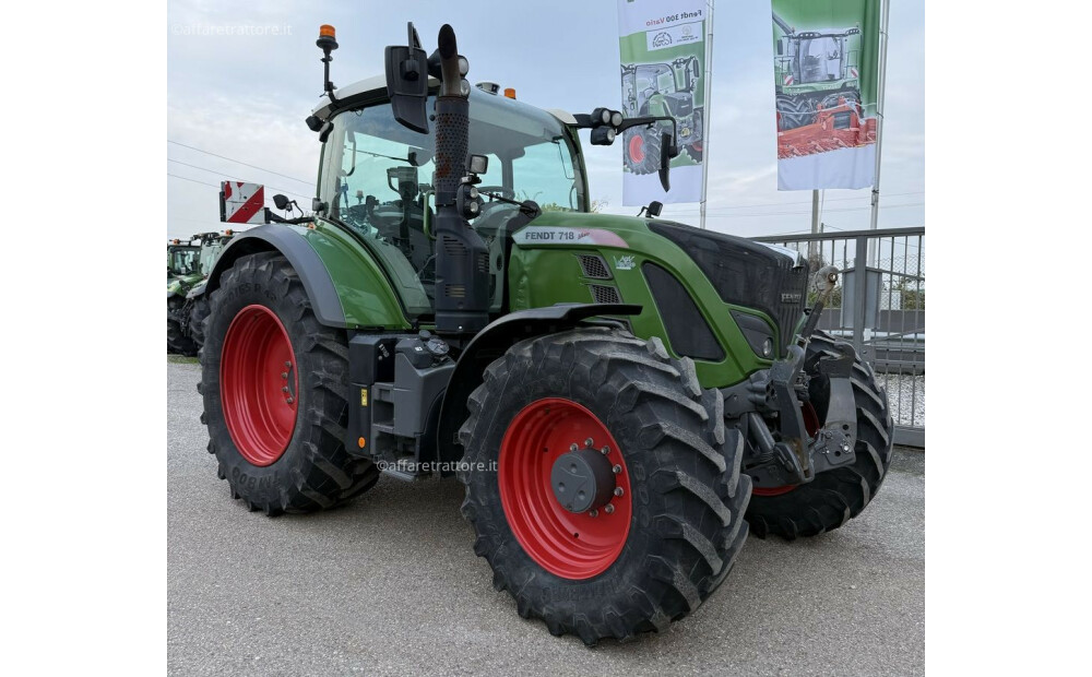 Fendt 718 vario S4 Gebraucht - 3