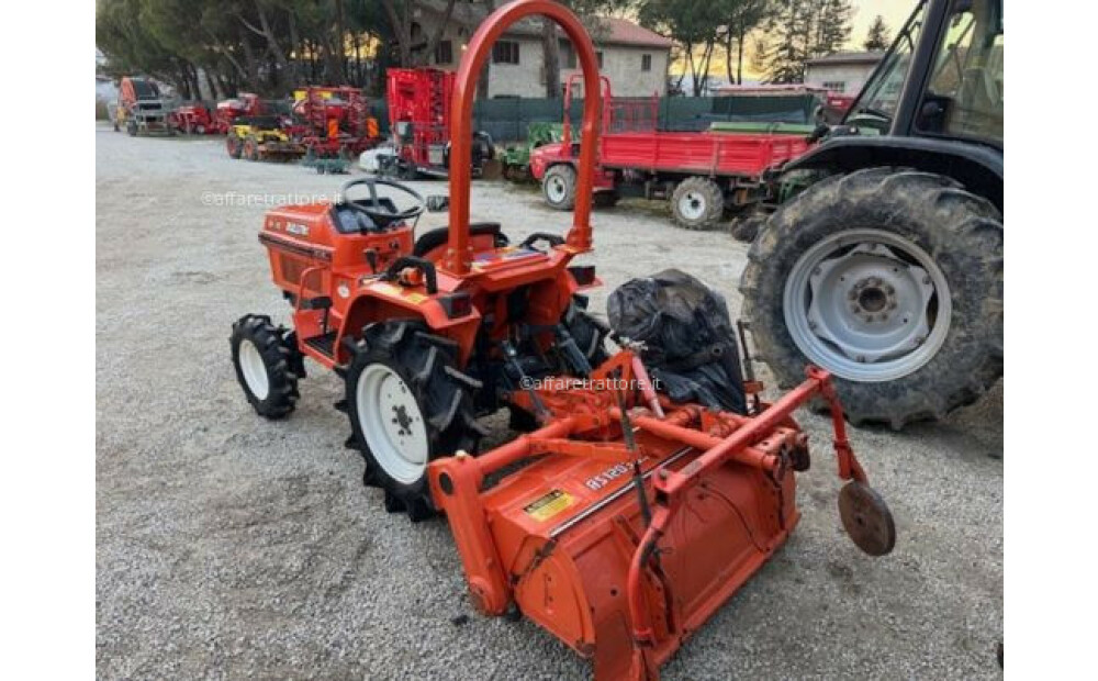 Kubota Bulltra B1 15 mit Hacke Gebraucht - 9