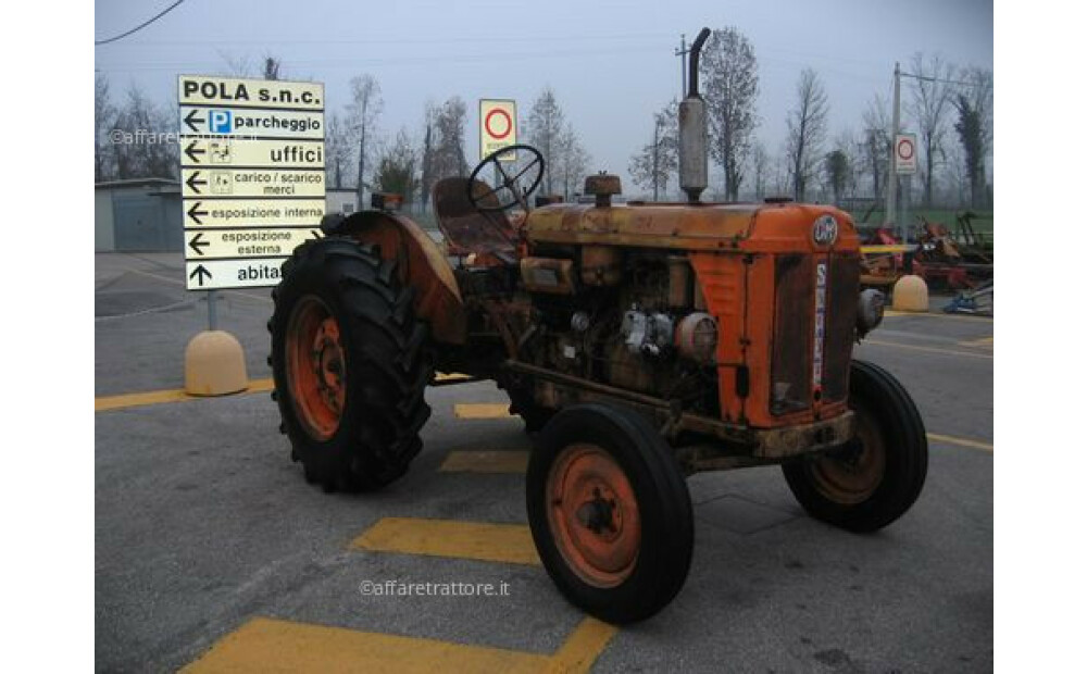 OLDTIMER-LANDWIRTSCHAFTLICHE TRAKTOREN - SORTIMENT - 3