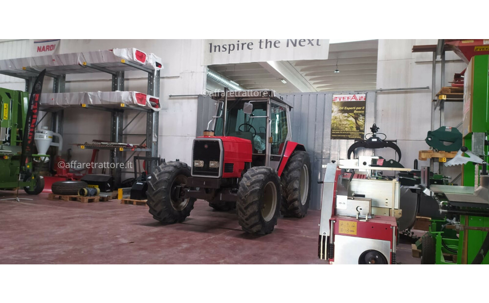 Gebrauchter Kabinentraktor Massey Ferguson B 70 3060 - 5