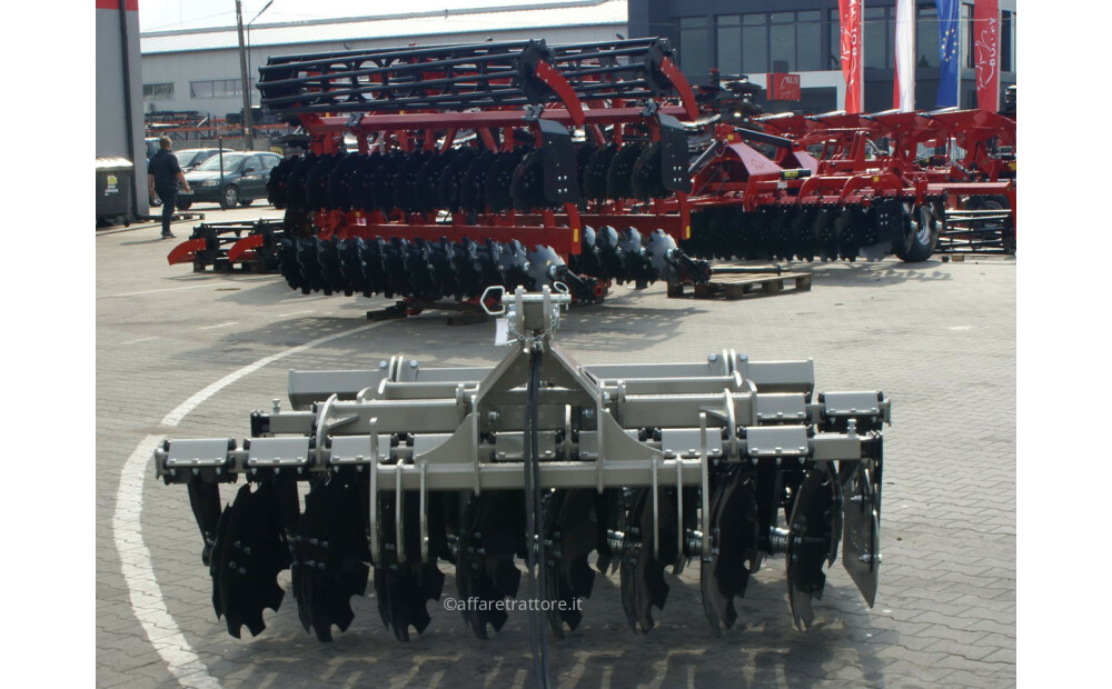 Rolex Scheibenegge / Disc harrow for vineyards / Dechaumeur à disques pour vignes / Erpice a dischi / Дисковая борона для виноградника / Brona talerzowa do winnic 1,1 m Nowy - 3