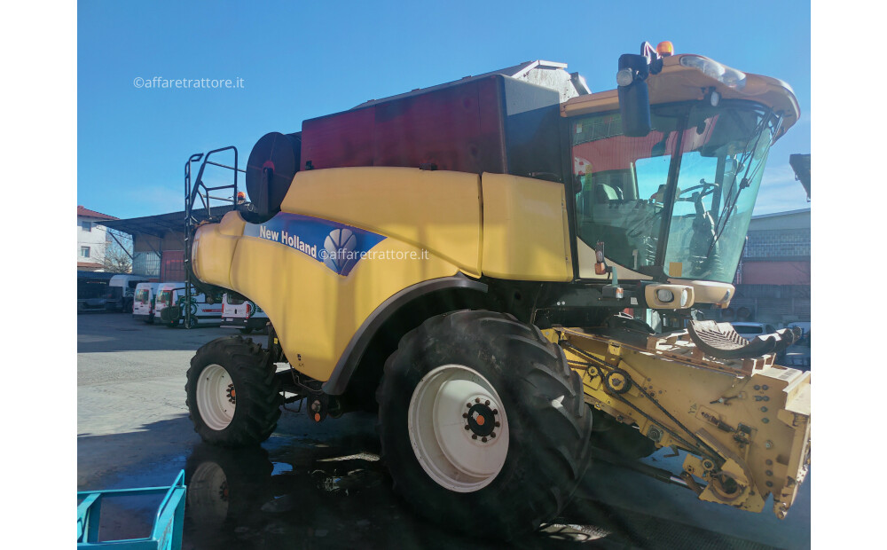 New Holland CR 960 - 8