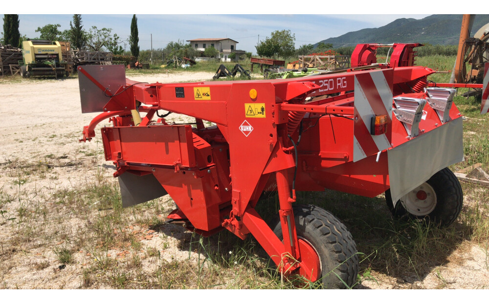 Kuhn FC 250 RG Usato - 2