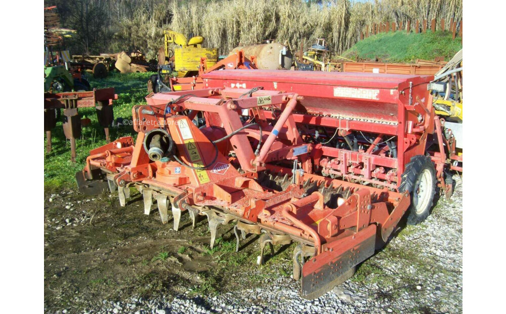 Gaspardo M 300 F23 + Kuhn HR 3003 D Gebraucht - 1