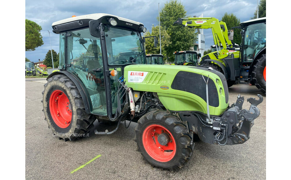 CLAAS NEXOS 240 VL / 180 Traktor - 2