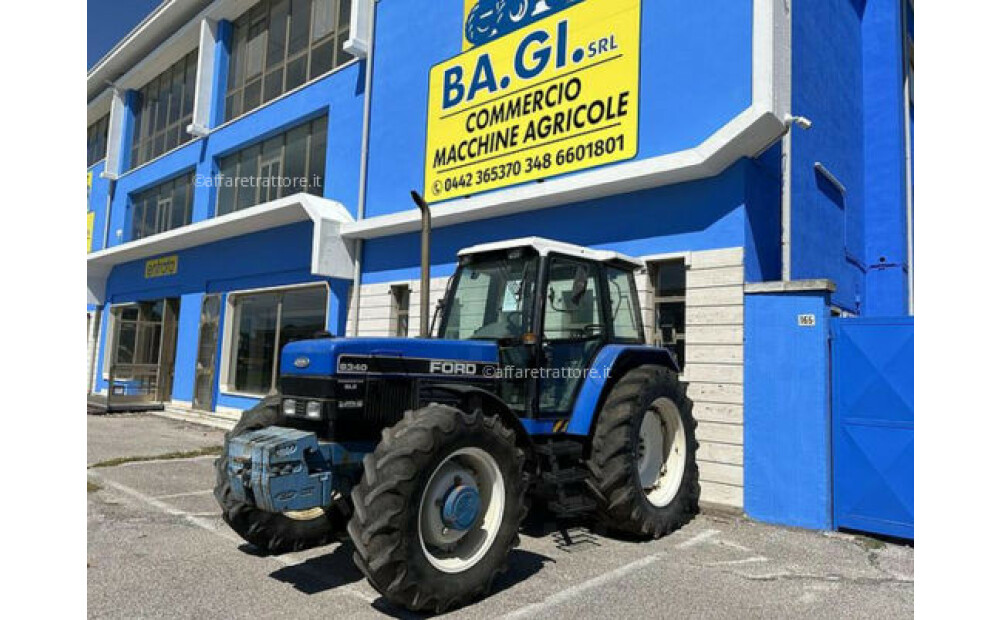 New Holland 8340 Usato - 1