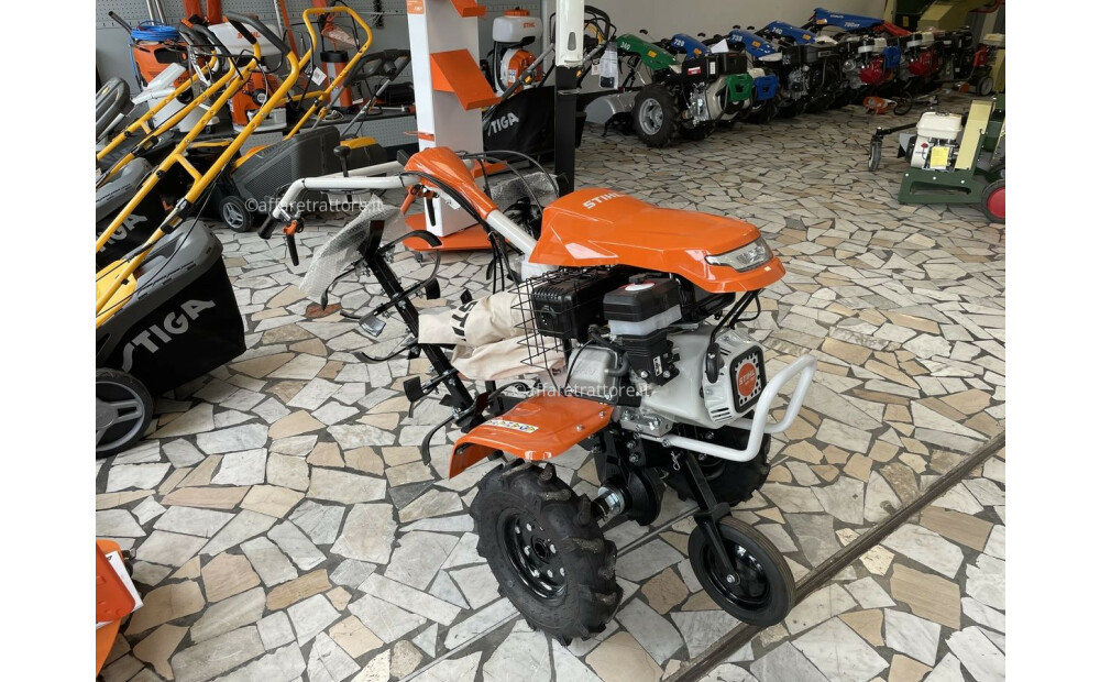 Motozappa Stihl MH 700 NUOVA 252 CC 7,1 CV benzina Nuovo - 2