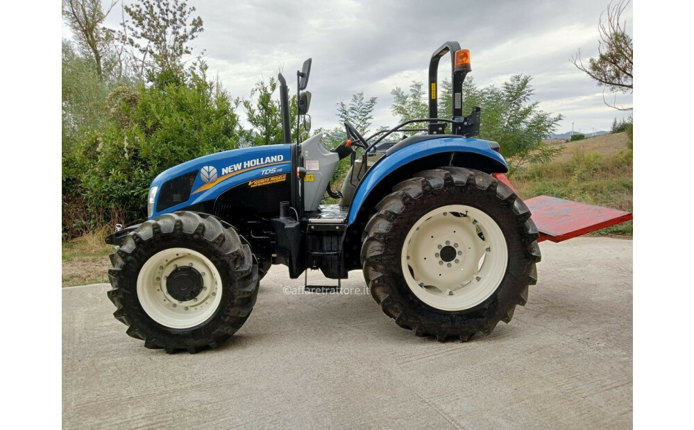 New Holland TD5.115 rops Neu - 1