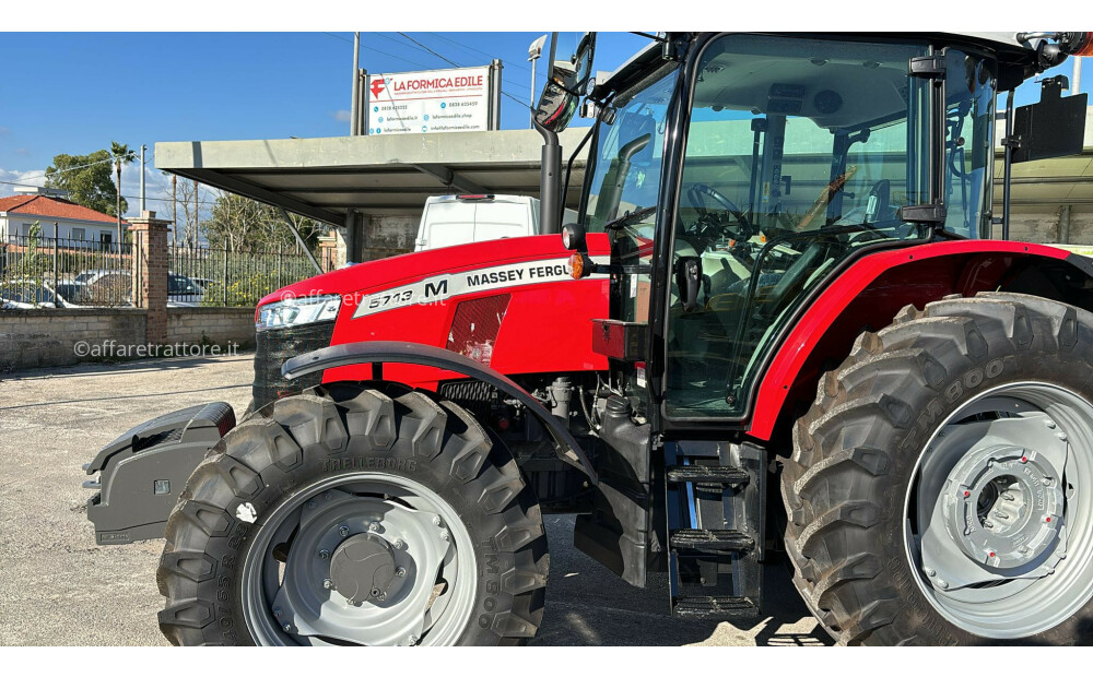 Massey Ferguson MF 5713 Neu - 3