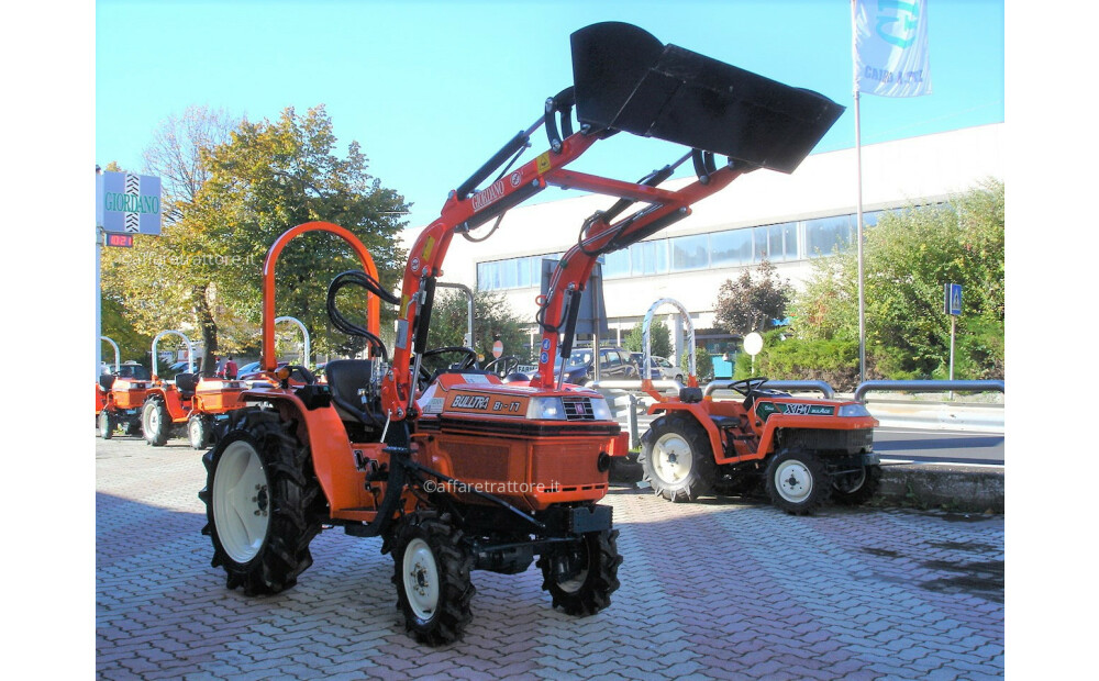 Kubota Bulltra B117/16 Usato - 1