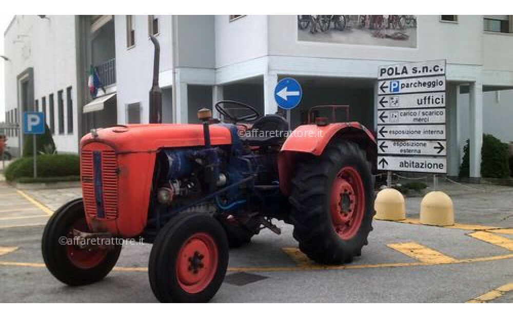 OLDTIMER-LANDWIRTSCHAFTLICHE TRAKTOREN - SORTIMENT - 6