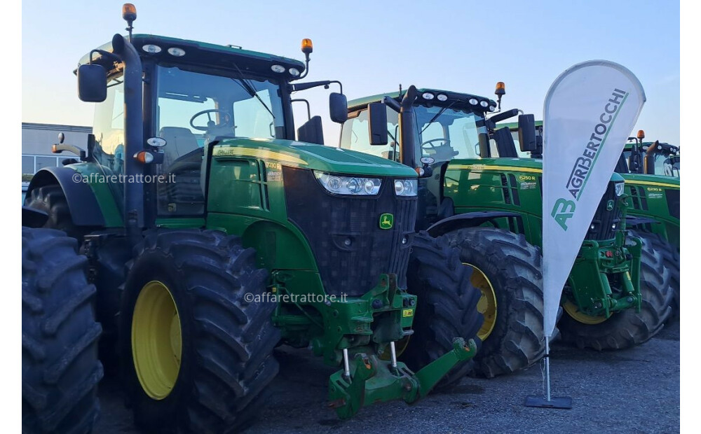 John Deere 7230 Gebraucht - 2