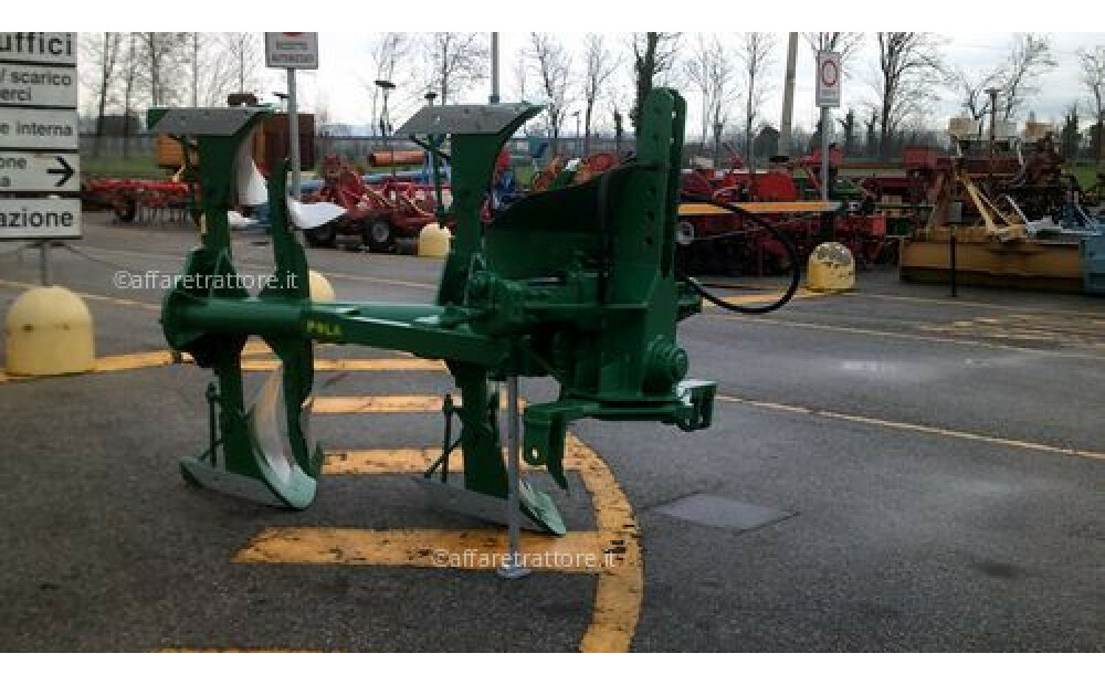 ZWEIBODENPFLÜGE SORTIMENT HYDRAULISCH UND MECHANISCH VERWENDET - 11