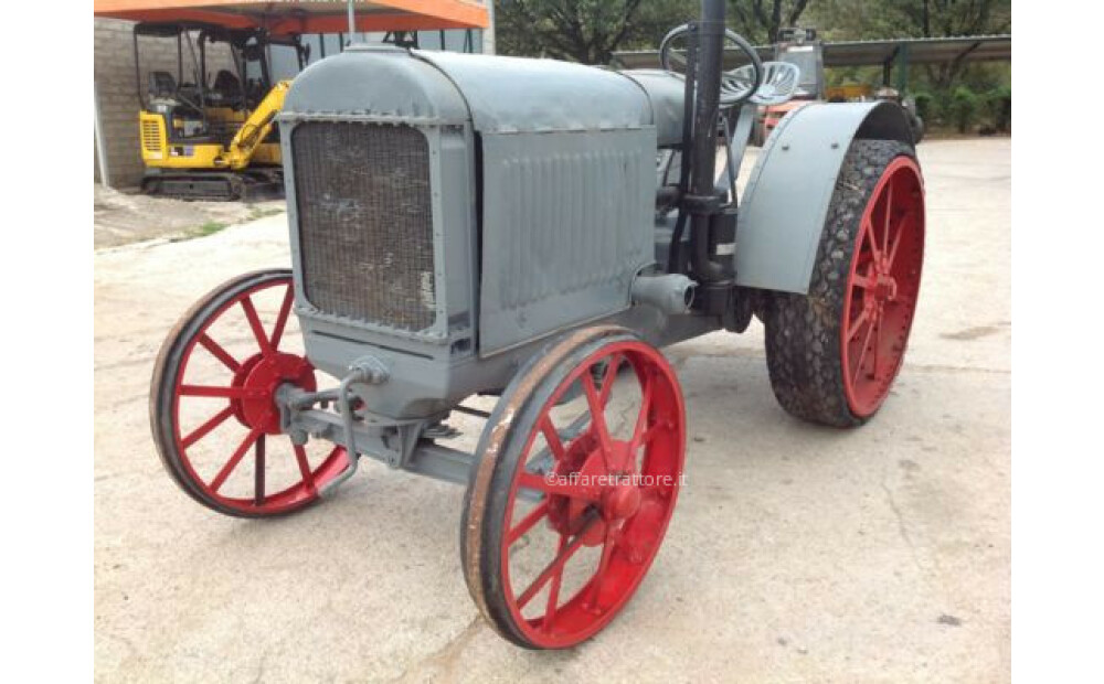 International Harvester IH Gebraucht - 1