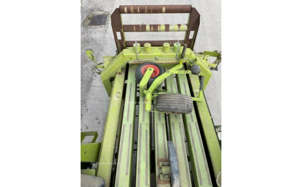 Claas QUADRANT 2200 Gebraucht - 11