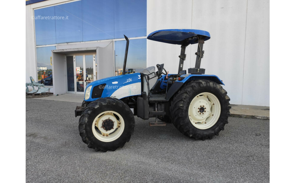 Gebrauchter New Holland TL 80 Traktor - 3