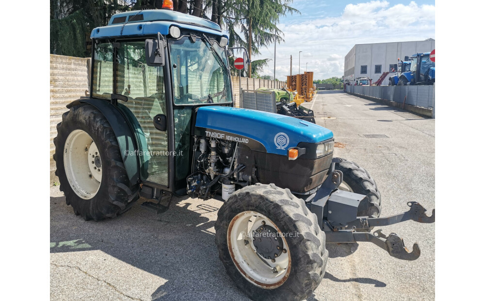 New Holland TN90F Usato - 3